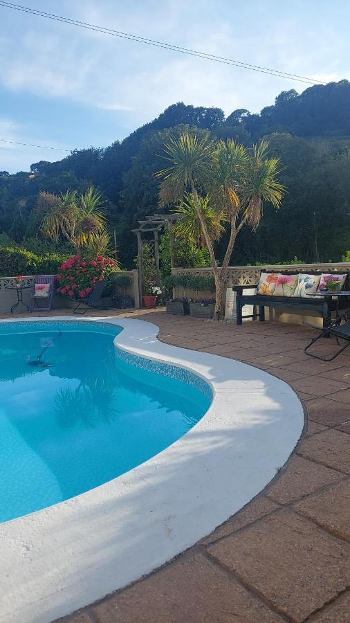 The Poplars Guest House Combe Martin Exterior foto